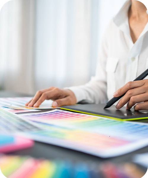 Print Media: Gestaltung und Farben am Tablet